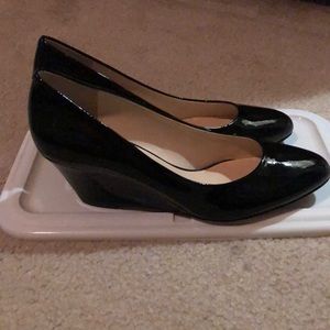 Nine West Black patent wedge pumps